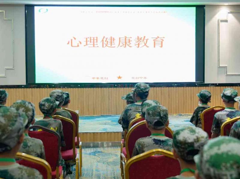 最好的教育：有管、有教、有罚、有爱